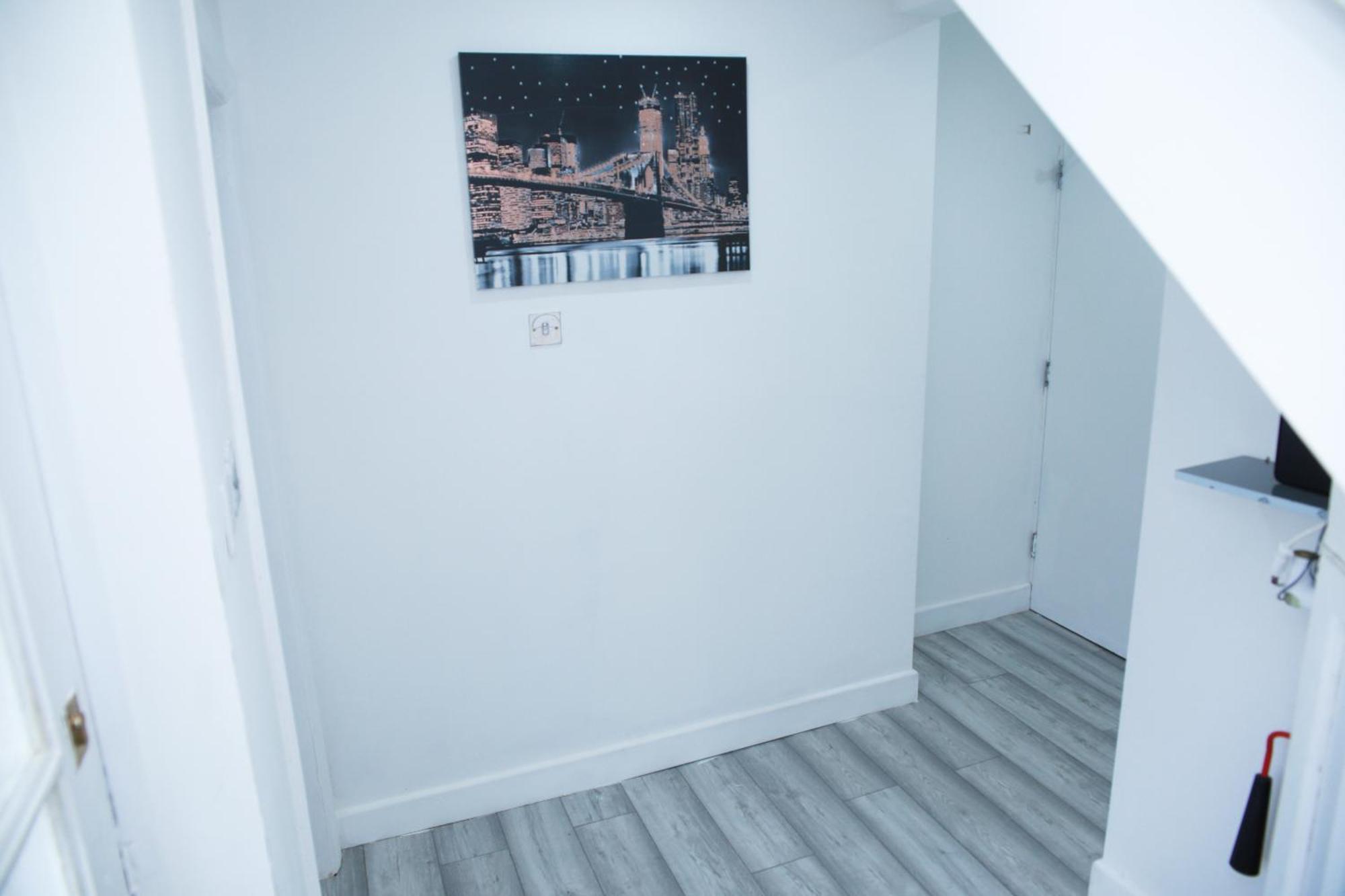 Harrow Luxury Flat With Free Parking. Apartment London Bagian luar foto
